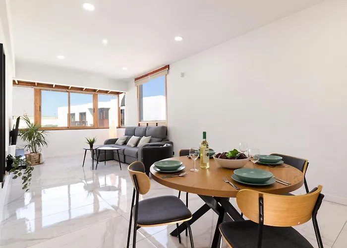 アパート Fatima By Escape